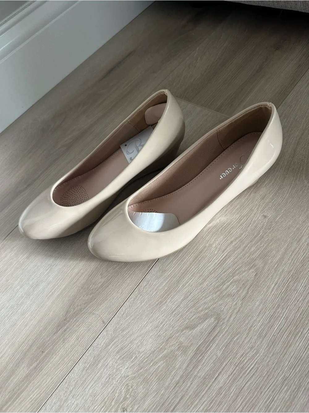 Women’s Nude Patent Ballet Flats